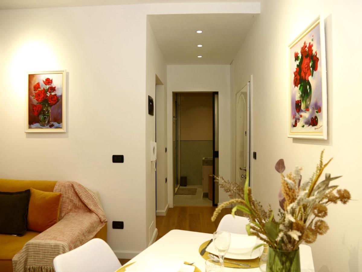 Mjolly Apartment 地拉那 外观 照片